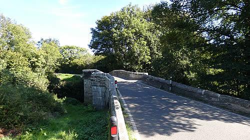 Photo Gallery Image - Trekelland Bridge